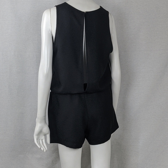 SAM & LAVI ROMPER - Picture 7 of 9